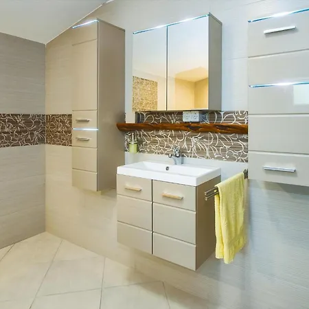 Vakantiehuis Pet Friendly In With House Sea View *